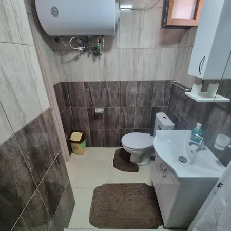 Garden Haven 100m From The Sea Siviri