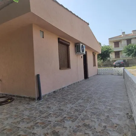 Garden Haven 100m From The Sea Apartament Siviri