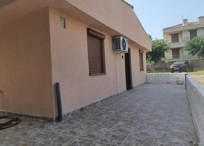 Garden Haven 100m From The Sea Apartament Siviri